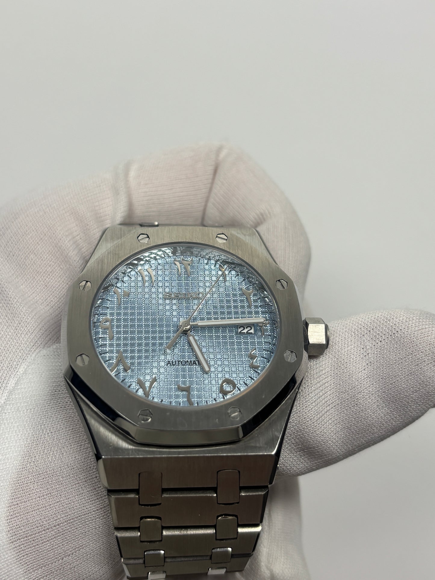 CM Octane Arabic Dial