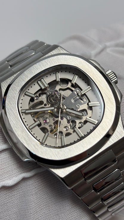 CM Nautic Skeleton